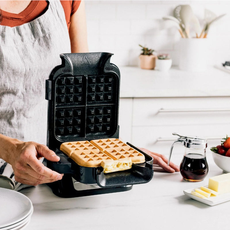 NINJA BW1000C Belgian Waffle Maker